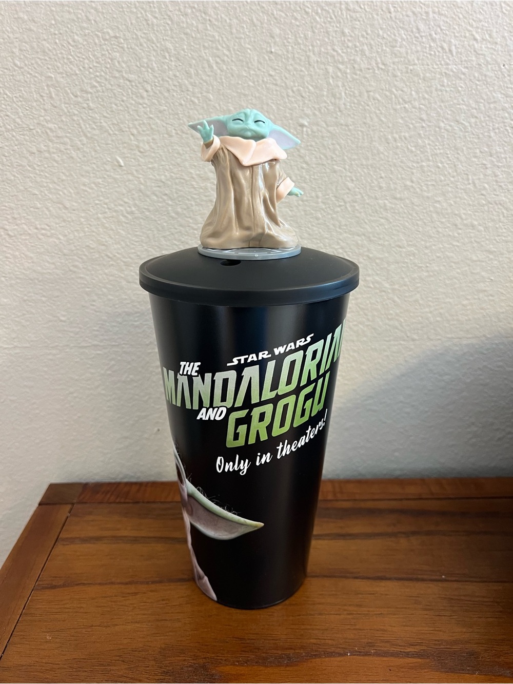 Mandalorian & Grogu Hover Pram Popcorn Bucket, Topper Cup, "This is The Way" Tin - Picture 8 of 16